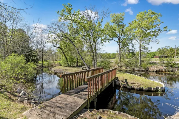 $1,995,000 | 367 Fawn Road, Livingston, TX 77351
