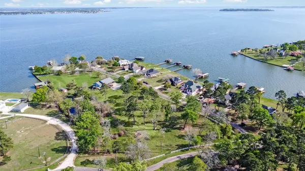 $1,995,000 | 367 Fawn Road, Livingston, TX 77351