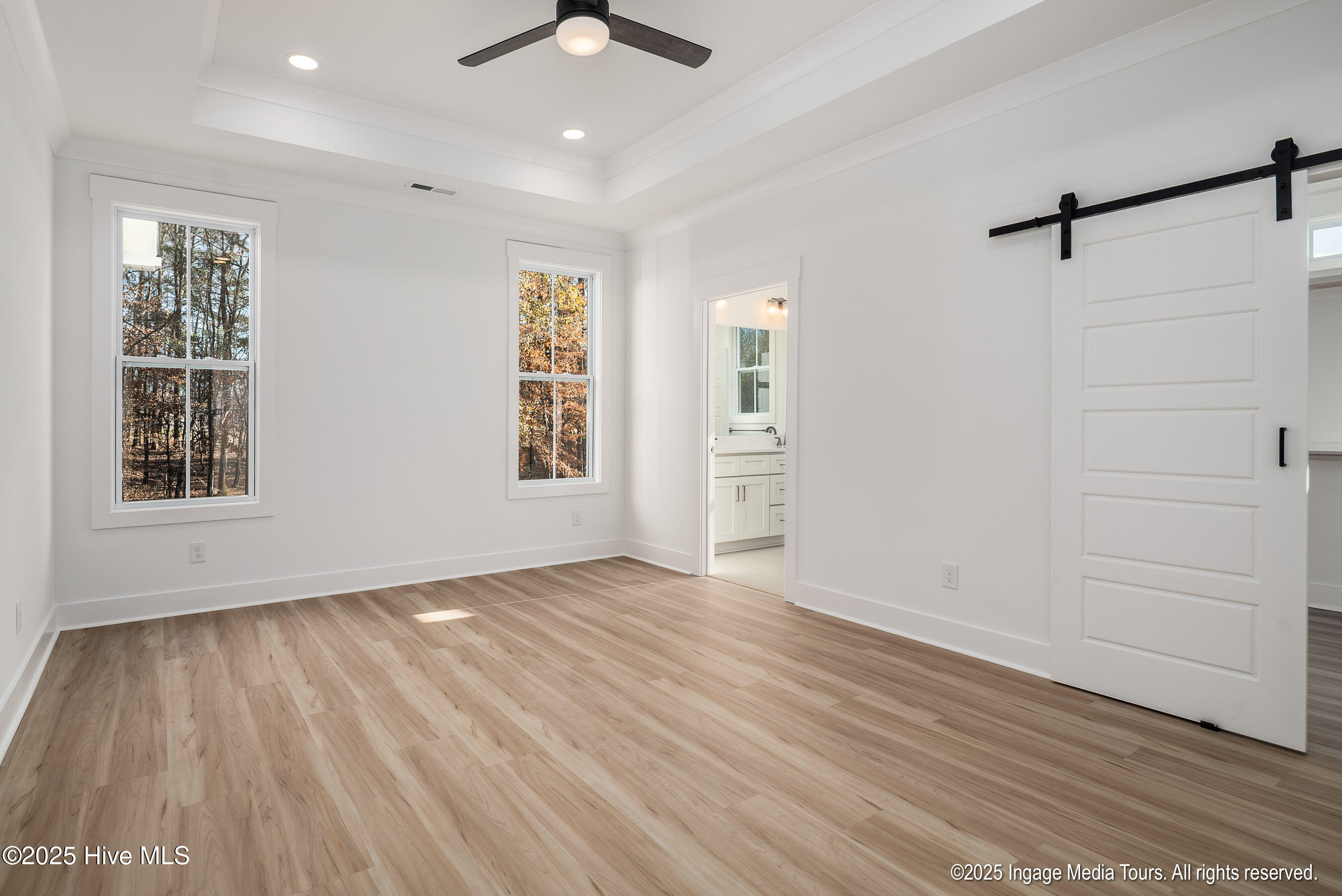 121 Castle Court Washington, NC 27889 - Photo 21 of 38 Master Bedroom