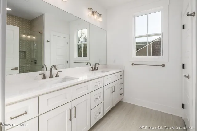 $465,000 | 121 Castle Court, Washington, NC 27889