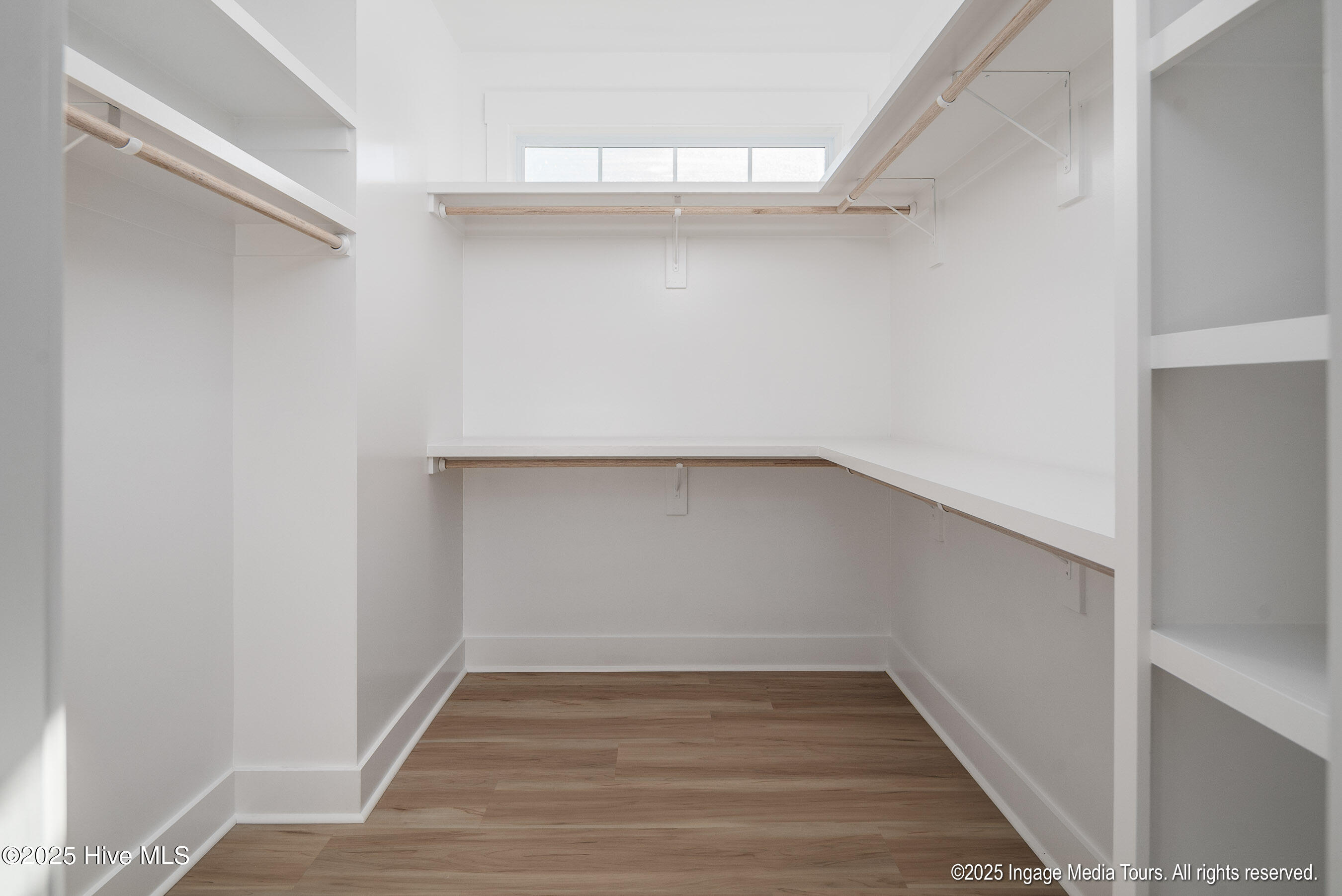 121 Castle Court Washington, NC 27889 - Photo 26 of 38 Master Bedroom: Walk-in Closet