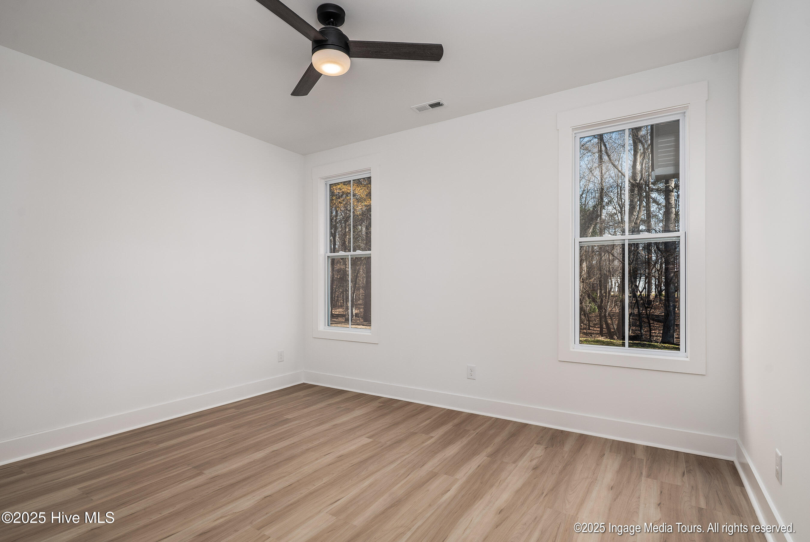 121 Castle Court Washington, NC 27889 - Photo 31 of 38 Bedroom 2