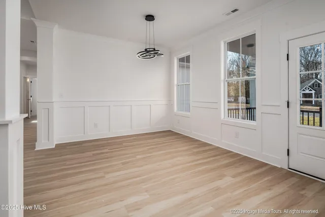 $465,000 | 121 Castle Court, Washington, NC 27889