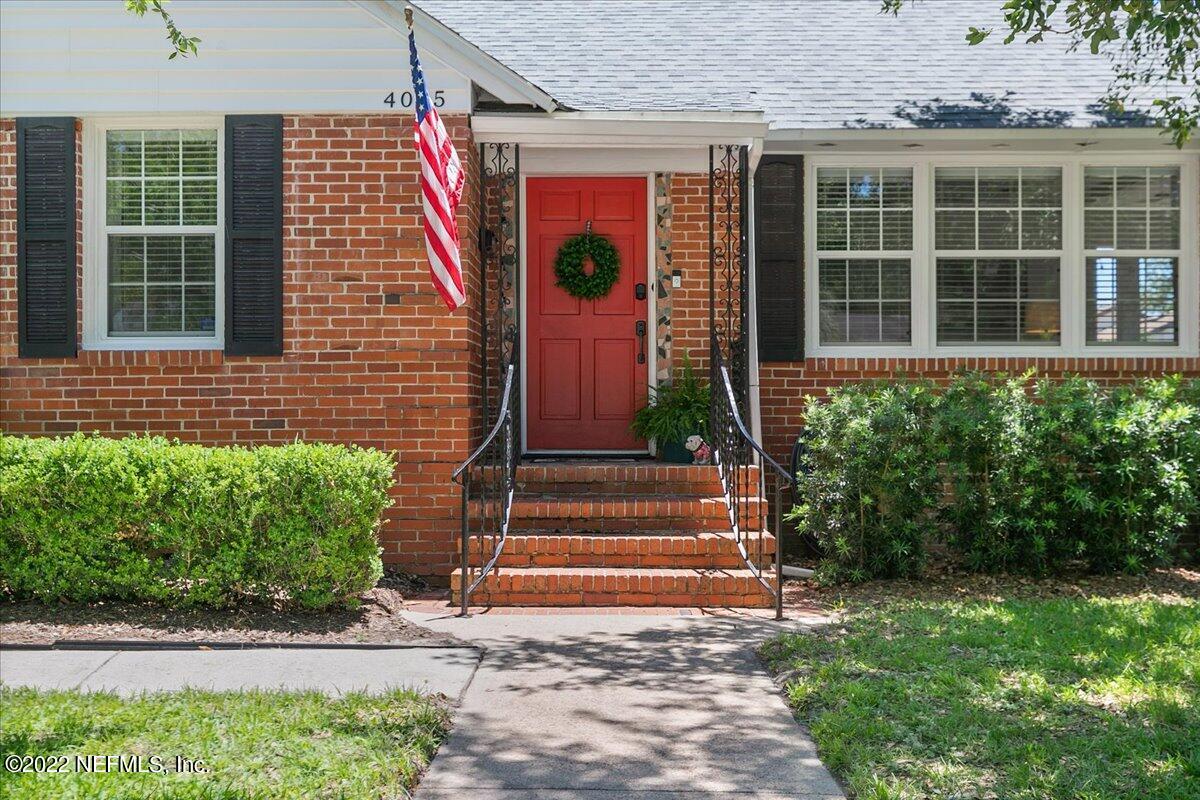 4085 London Road Jacksonville, FL 32207 - Photo 2 of 23 FRONT DOOR WAY