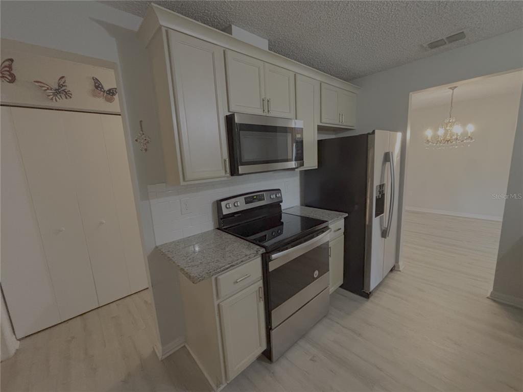 6366 Southwest 115th Street Road Ocala, FL 34476 - Photo 9 of 33 Gallery Image 9