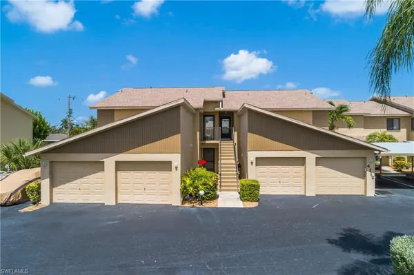 $179,999 | 4112 Southeast 19th Place, Unit 104, Cape Coral, FL 33904