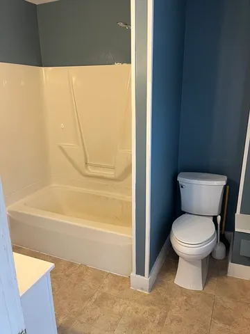 $1,750 | 230 South Street, Unit 2B, Plainville, MA 02762