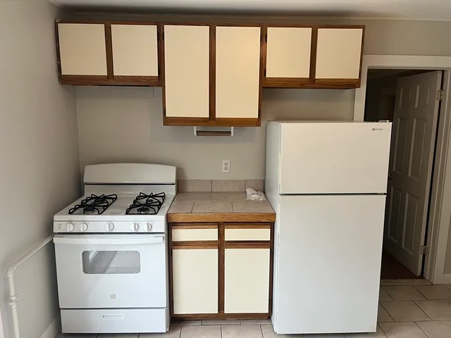 $1,750 | 230 South Street, Unit 2B, Plainville, MA 02762