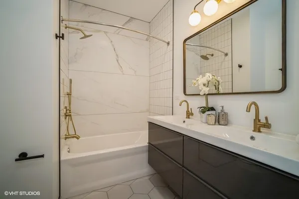 $2,550 | 1100 South Western Avenue, Unit 3F, Chicago, IL 60612