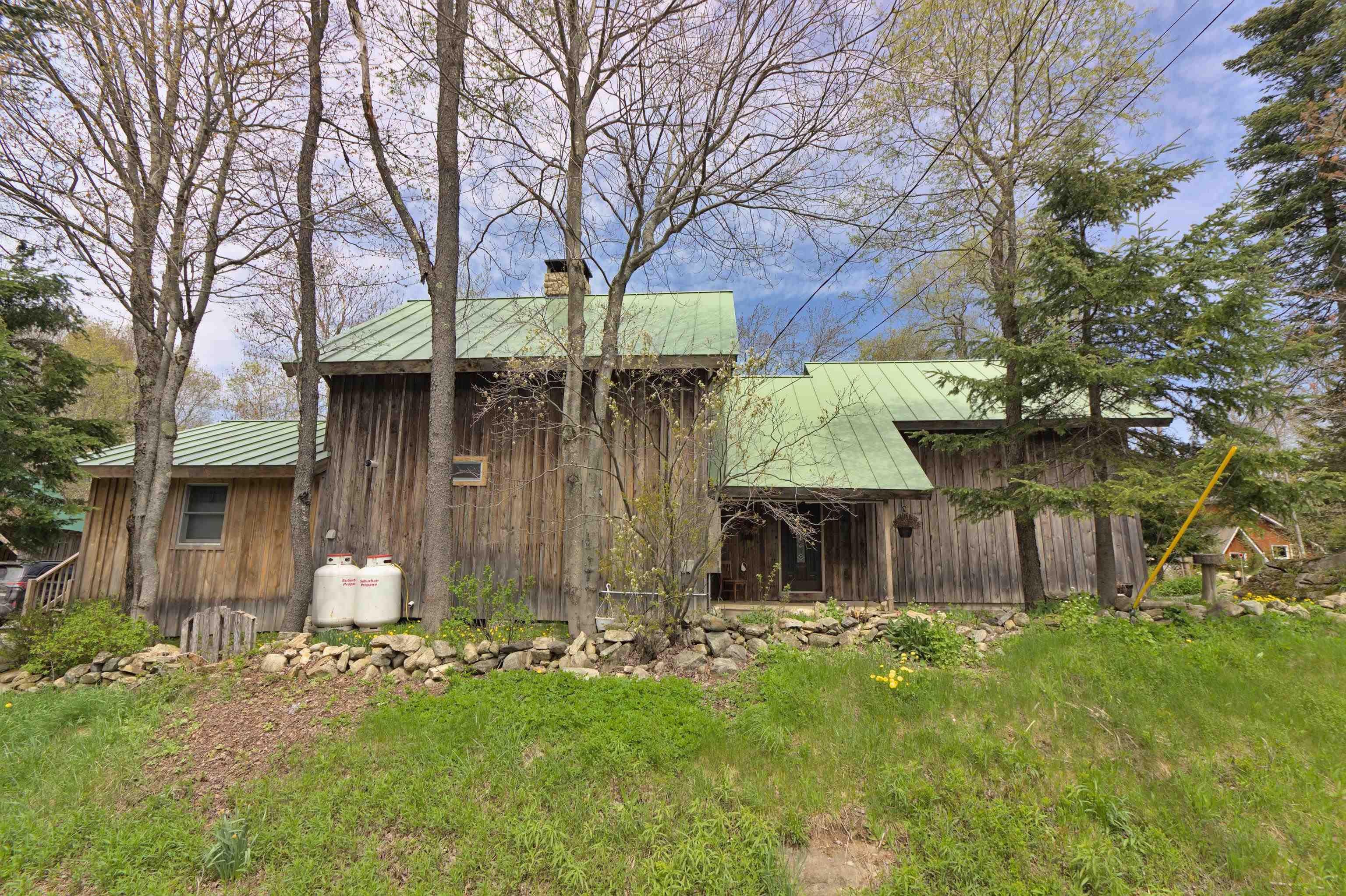 1845 Rt 9w Wilmington, VT 05363 - Photo 1 of 59 Gallery Image 1