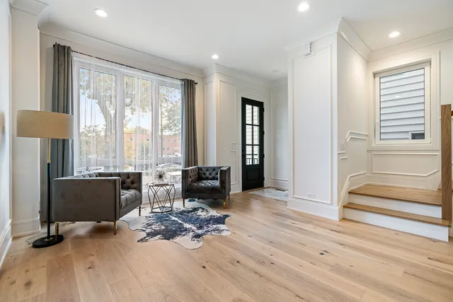 $1,924,900 | 1916 North Hermitage Avenue, Chicago, IL 60622