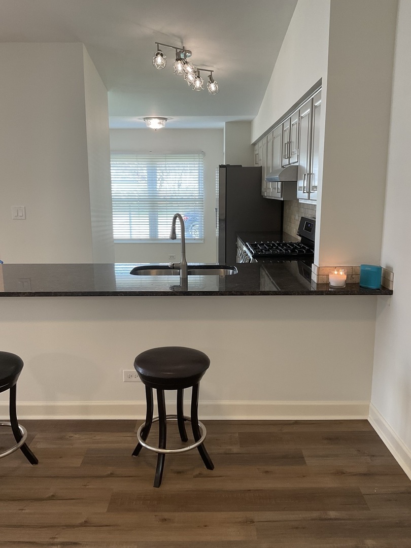 1830 Shetland Road Naperville, IL 60565 - Photo 12 of 25