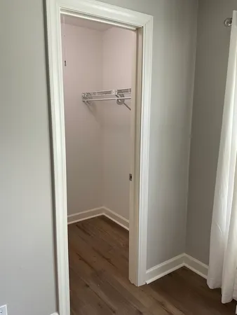 $2,600 | 1830 Shetland Road, Naperville, IL 60565