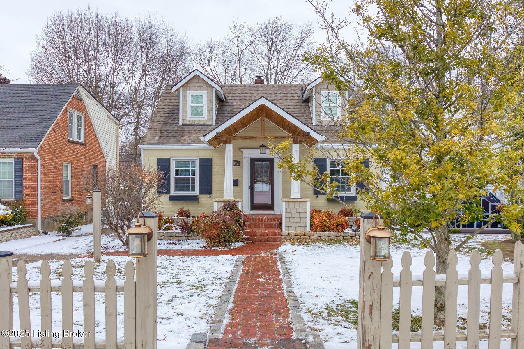 4017 Springhill Road Louisville, KY 40207 - Photo 1 of 35 photo_online_001