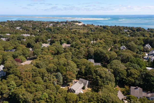 $1,700,000 | 44 Emery Lane, North Chatham, MA 02650