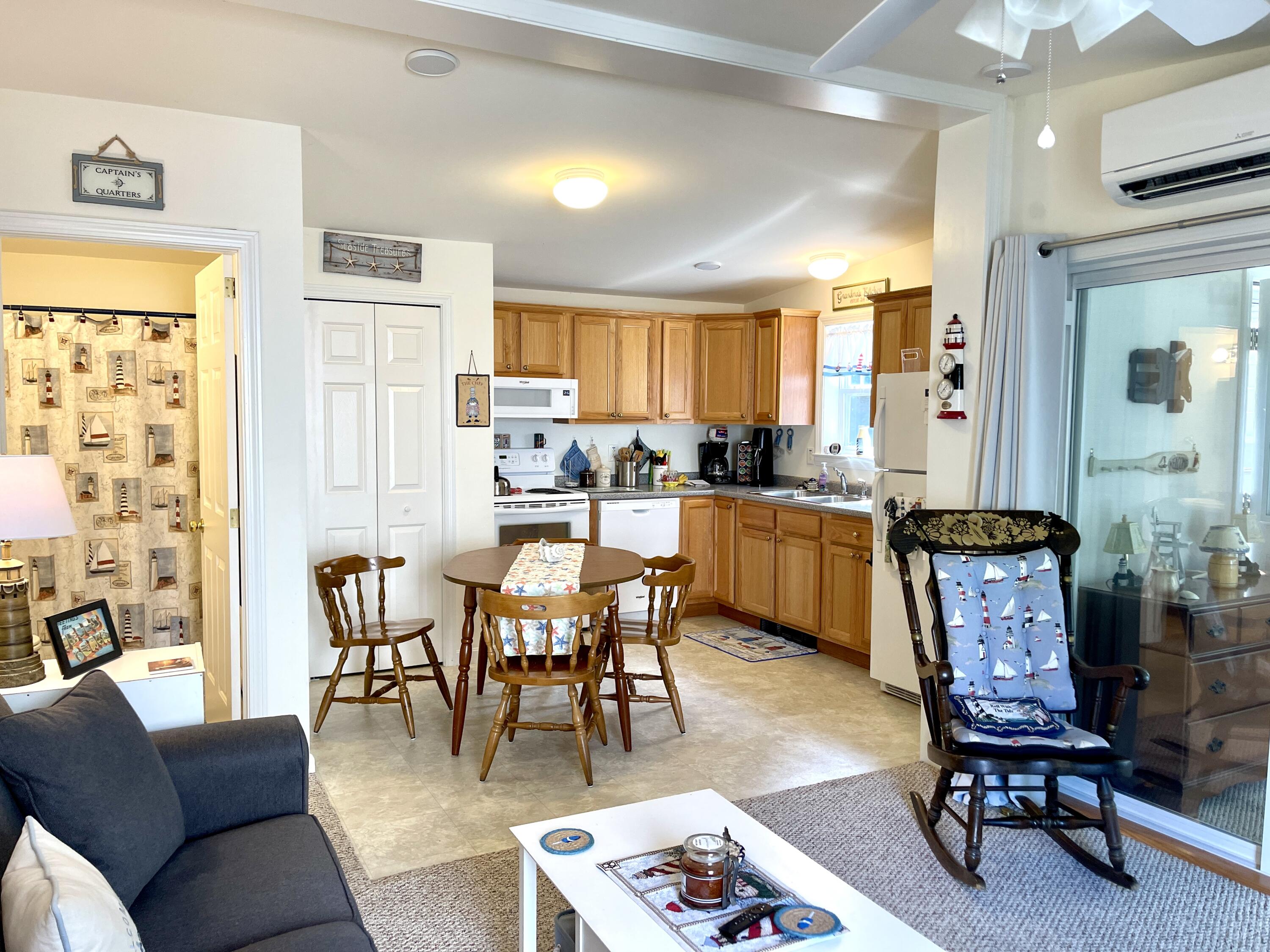 412 Post Road, Unit 301 Wells, ME 04090 - Photo 2 of 29 IMG_9134