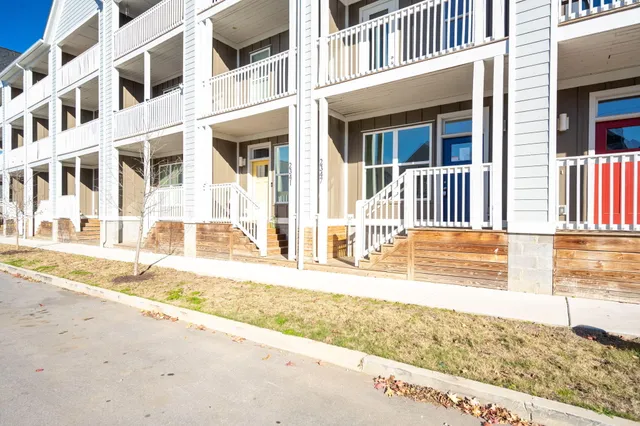 $1,695 | 2316 East 18th Street, Chattanooga, TN 37404