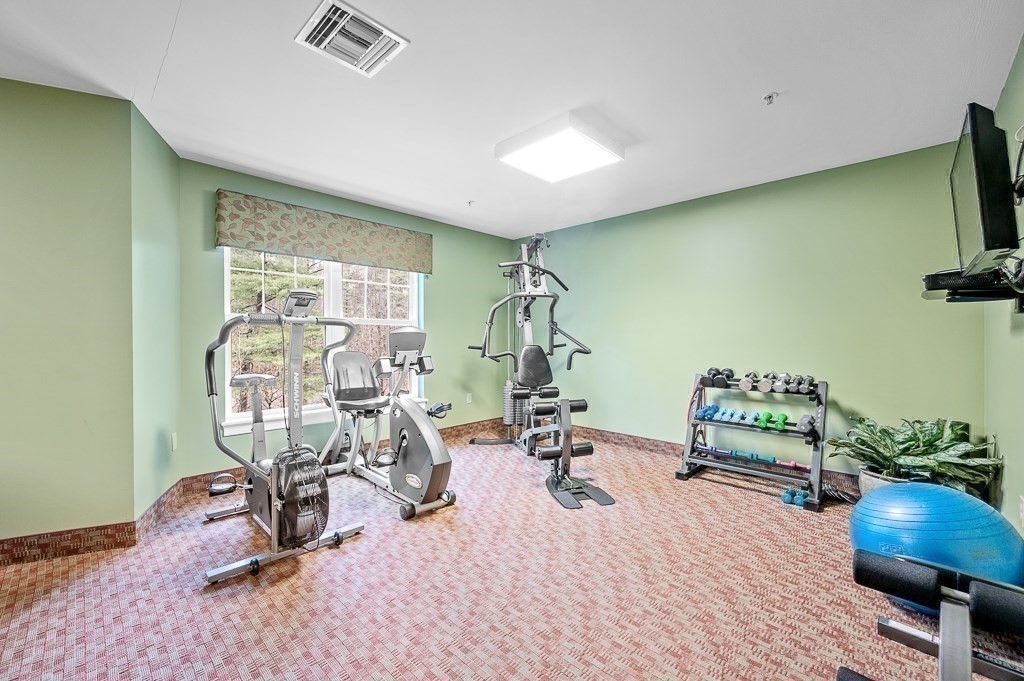 7 Crescent Way, Unit 209 Sturbridge, MA 01518 - Photo 27 of 32 Gallery Image 27