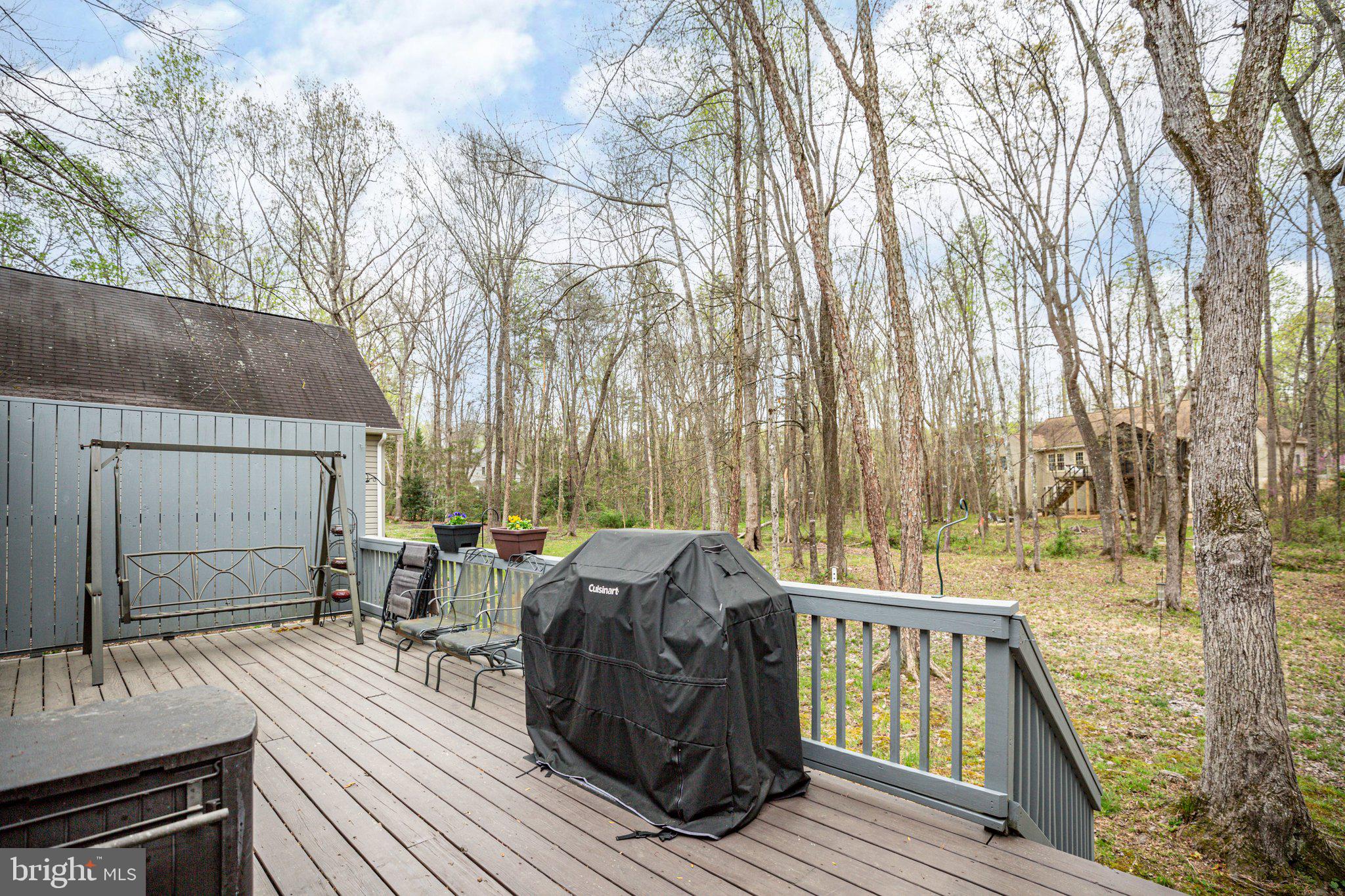 224 Battlefield Road Locust Grove, VA 22508 - Photo 28 of 34 Uncovered back deck- perfect for cookouts