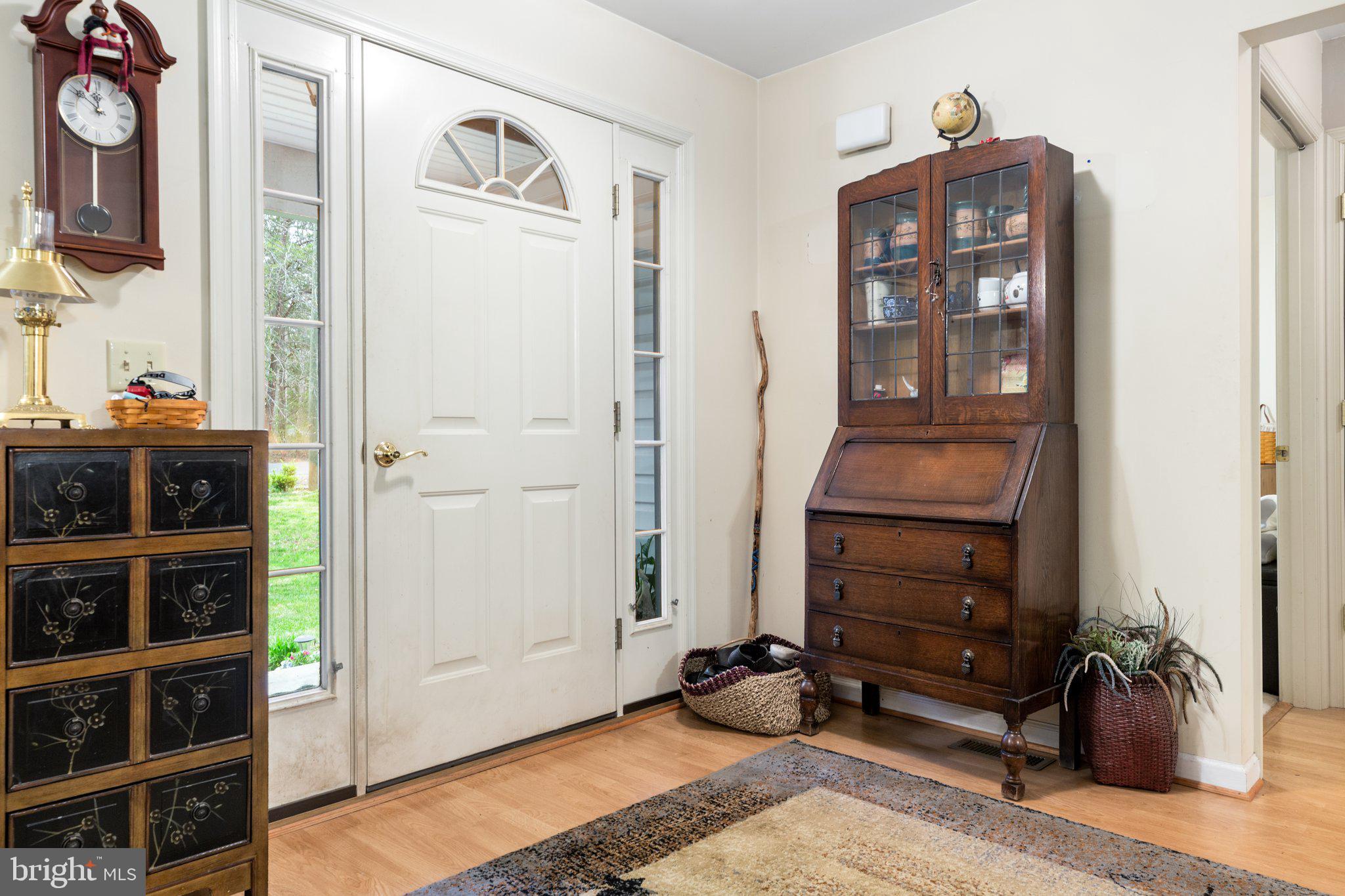 224 Battlefield Road Locust Grove, VA 22508 - Photo 4 of 34 entryway