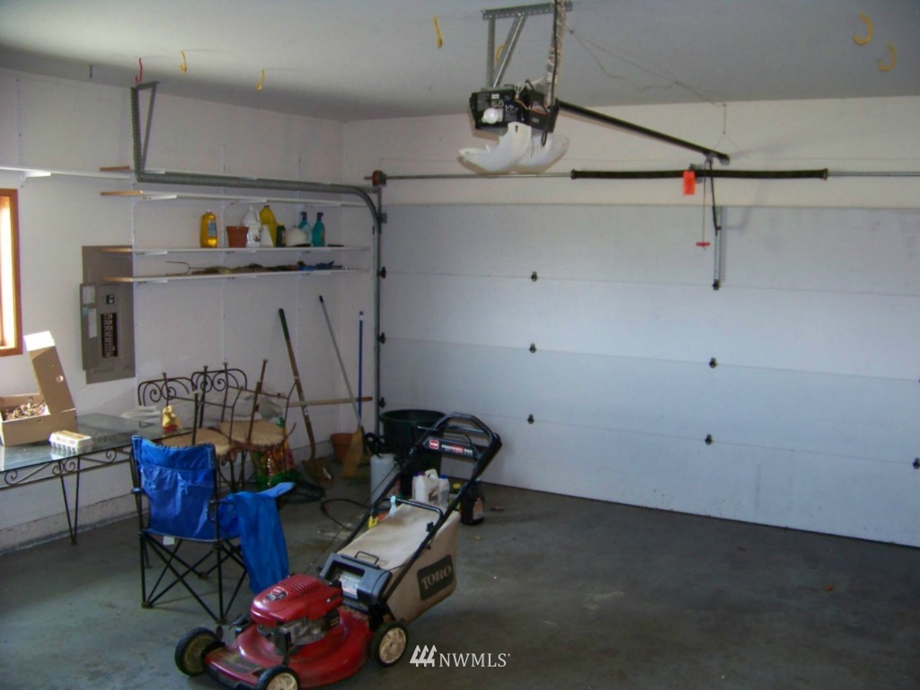 8245 Cowichan Road Blaine, WA 98230 - Photo 22 of 25 Gallery Image 22