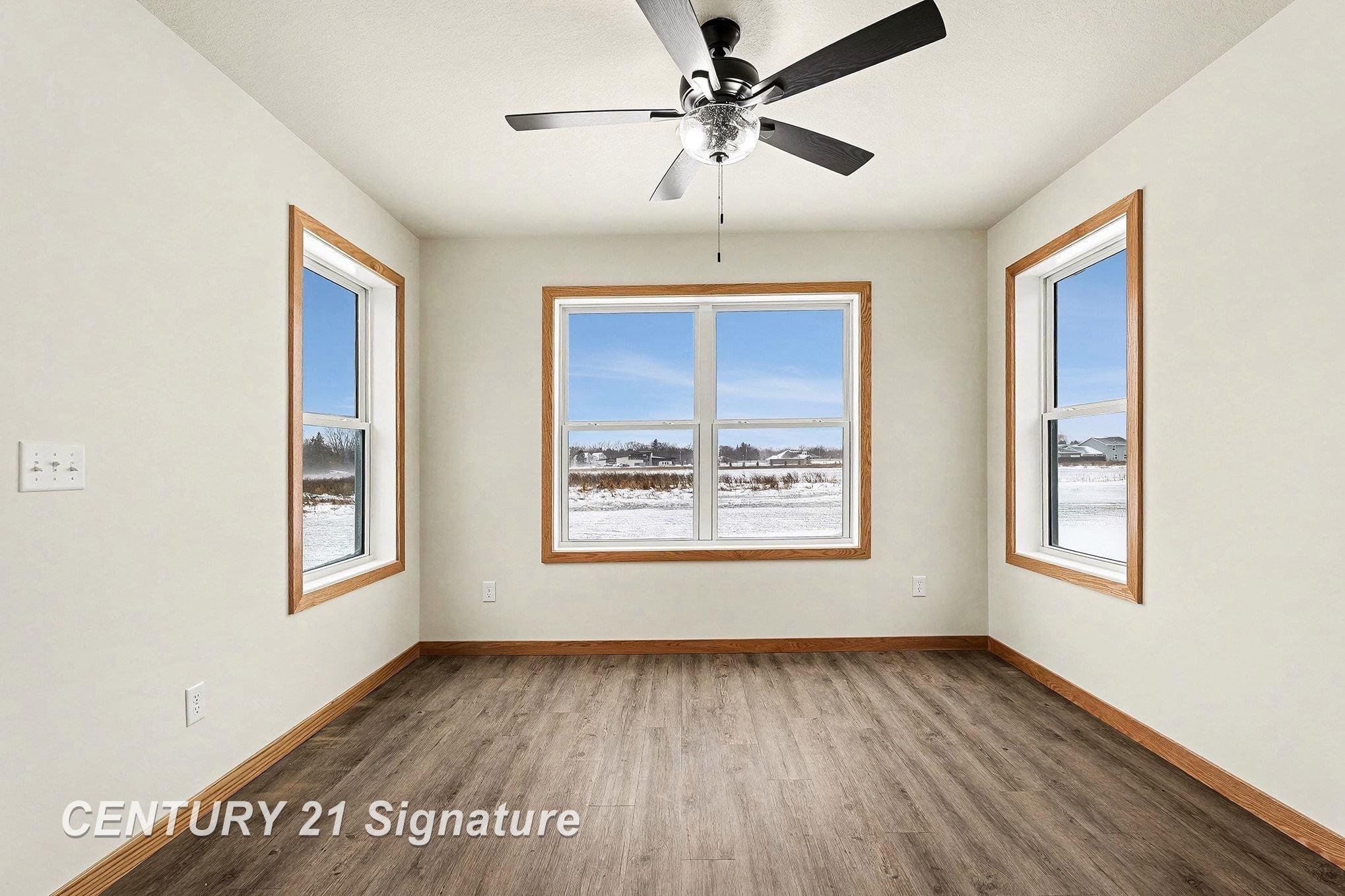 8487 North River Road Freeland, MI 48623 - Photo 13 of 27