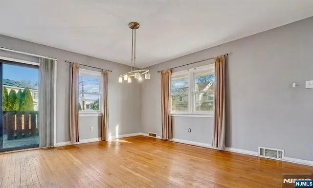 $3,400 | 183 Dow Avenue, Woodbridge, NJ 08830