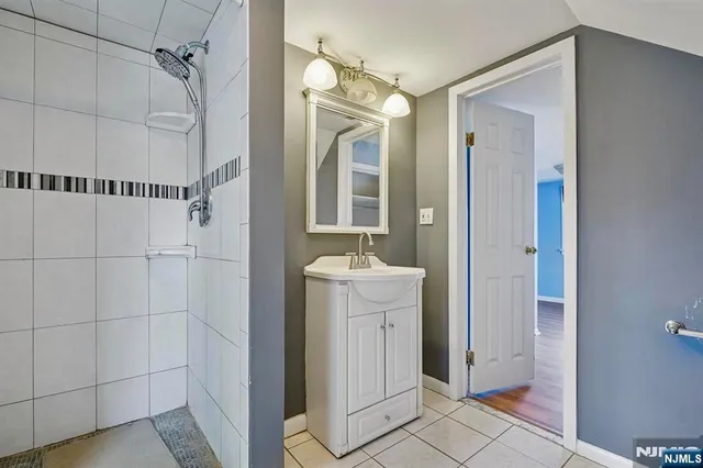 $3,400 | 183 Dow Avenue, Woodbridge, NJ 08830