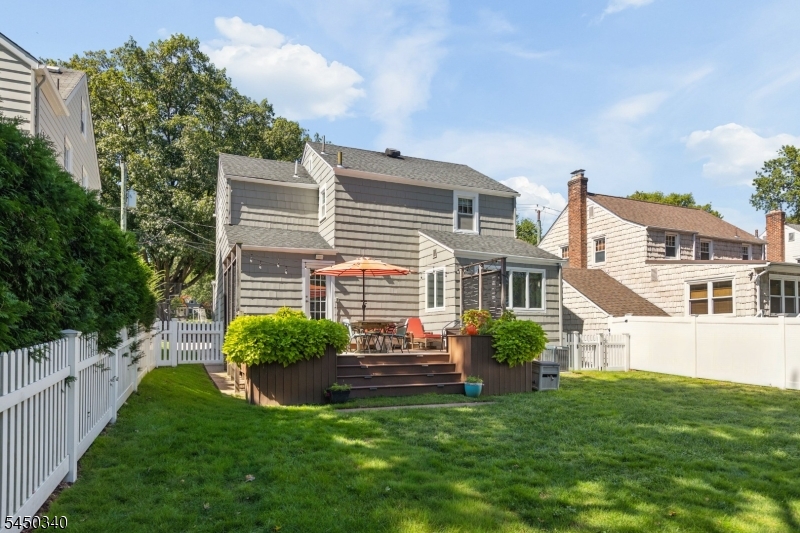 195 Stonehouse Road Bloomfield, NJ 07028 - Photo 38 of 40 Gallery Image 38