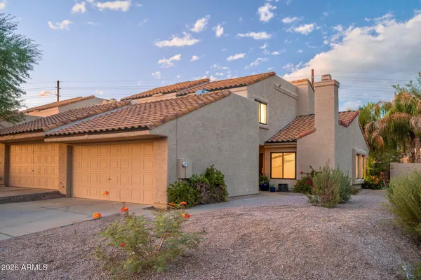 $2,800 | 322 East Bluebell Lane, Tempe, AZ 85288