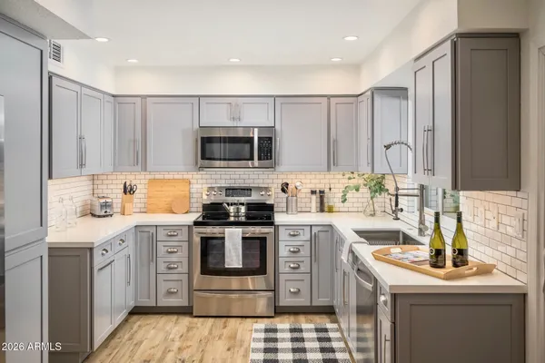 $2,800 | 322 East Bluebell Lane, Tempe, AZ 85288