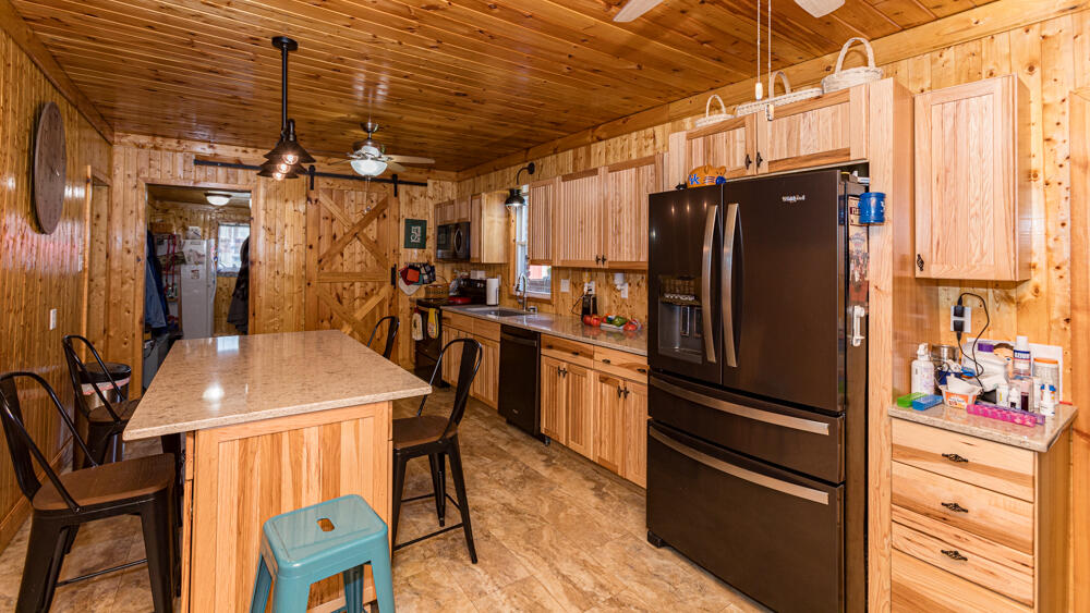 193 Upper Lick Road Moorefield, KY 40350 - Photo 16 of 53 1F9A5596