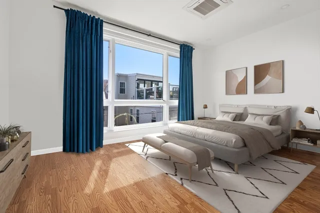 $1,785,000 | 7 Kemble Place, Boston, MA 02127