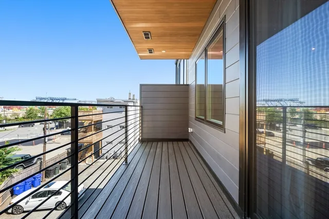 $1,785,000 | 7 Kemble Place, Boston, MA 02127