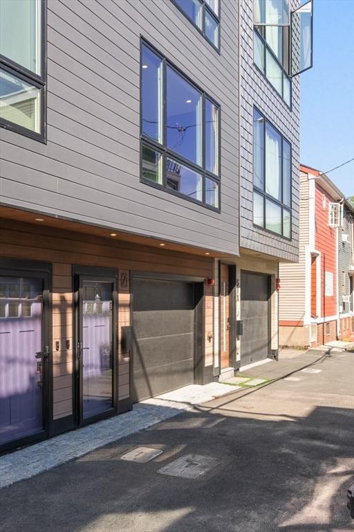 7 Kemble Place Boston, MA 02127 - Photo 32 of 32