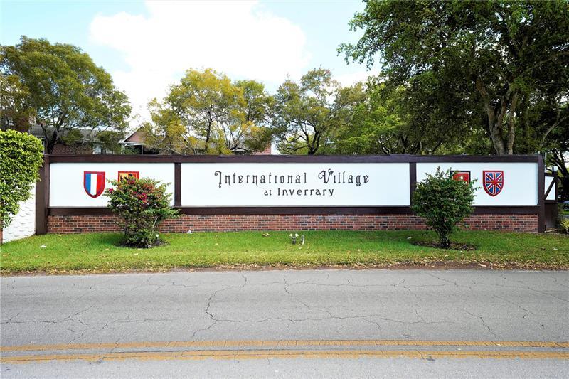 3720 Inverrary Drive, Unit 2I Lauderhill, FL 33319 - Photo 1 of 22 I.V sign