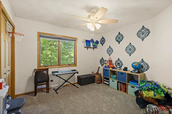 $609,000 | 7801 North Robert Drive, Evansville, WI 53536