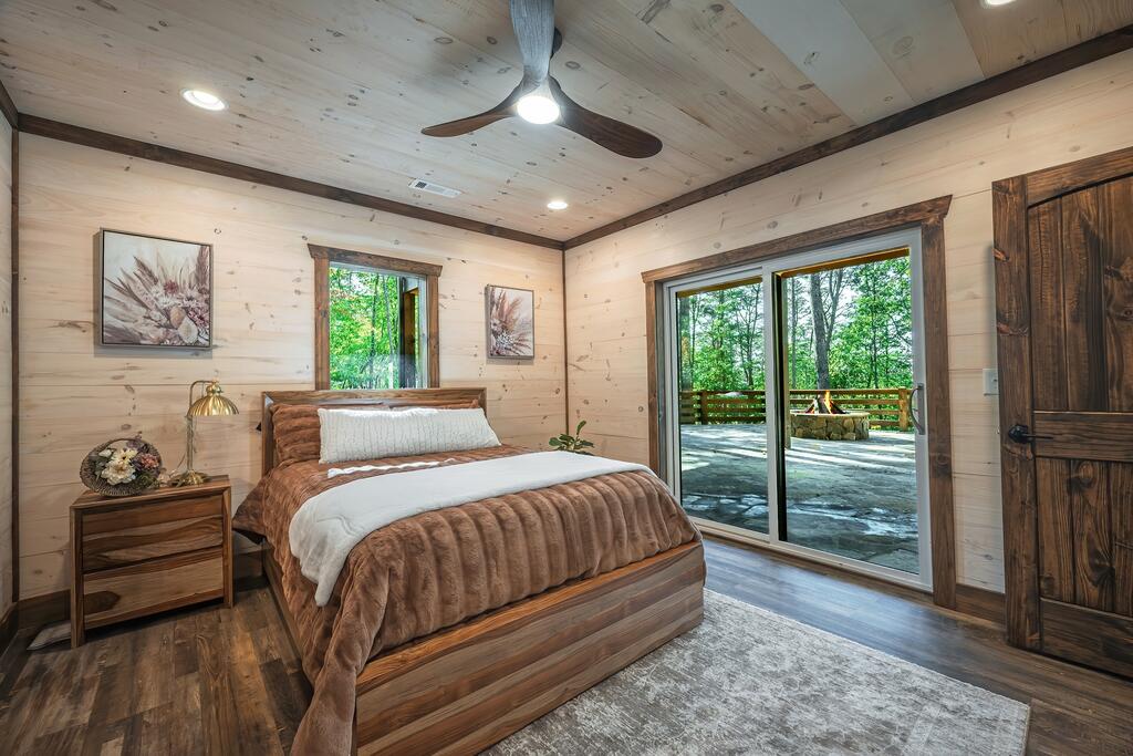 286 Mountain Ridge Blue Ridge, GA 30513 - Photo 8 of 83 Gallery Image 8