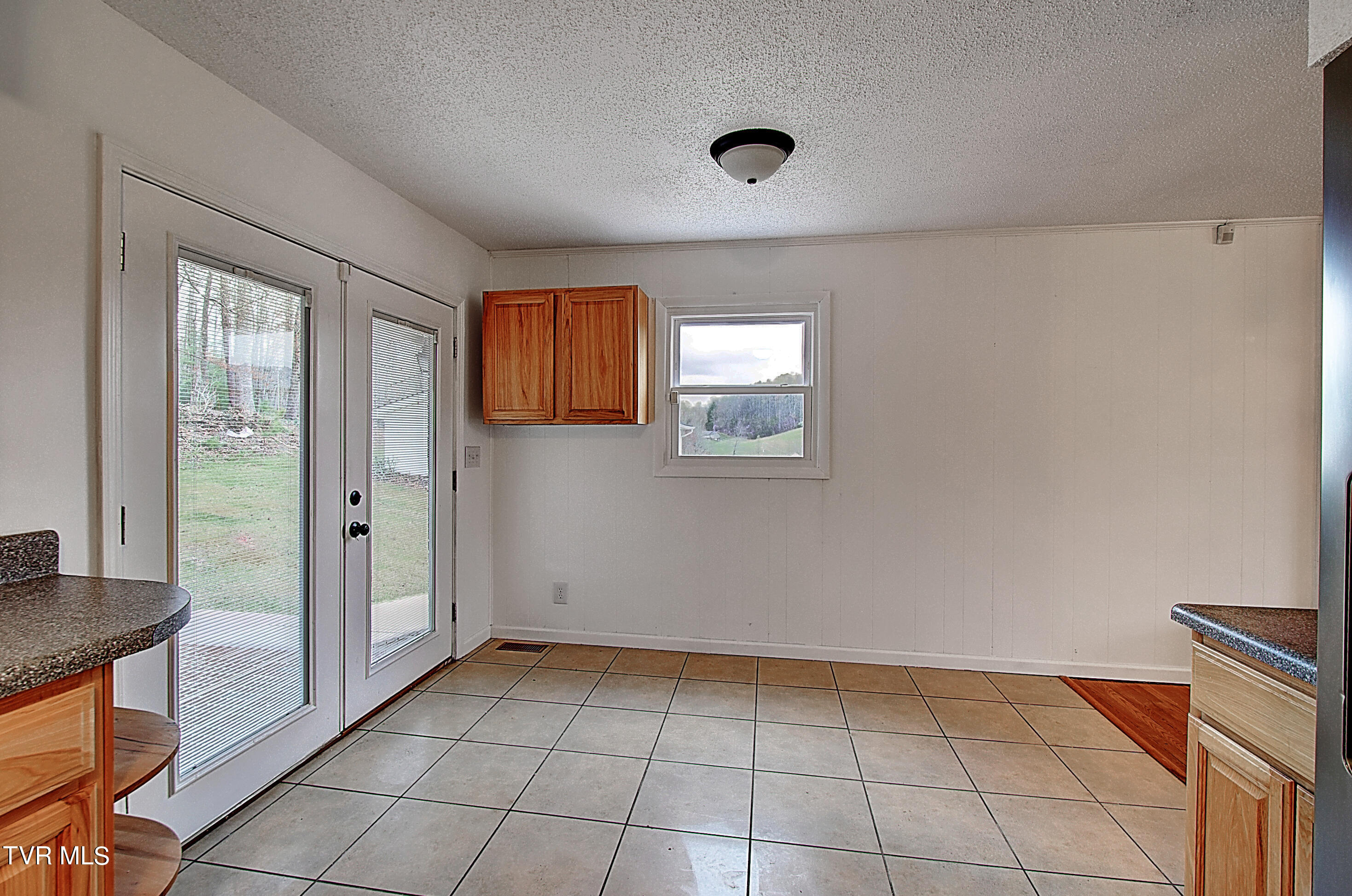 2420 Marbleton Road Unicoi, TN 37692 - Photo 14 of 37 DSC_0127And8more