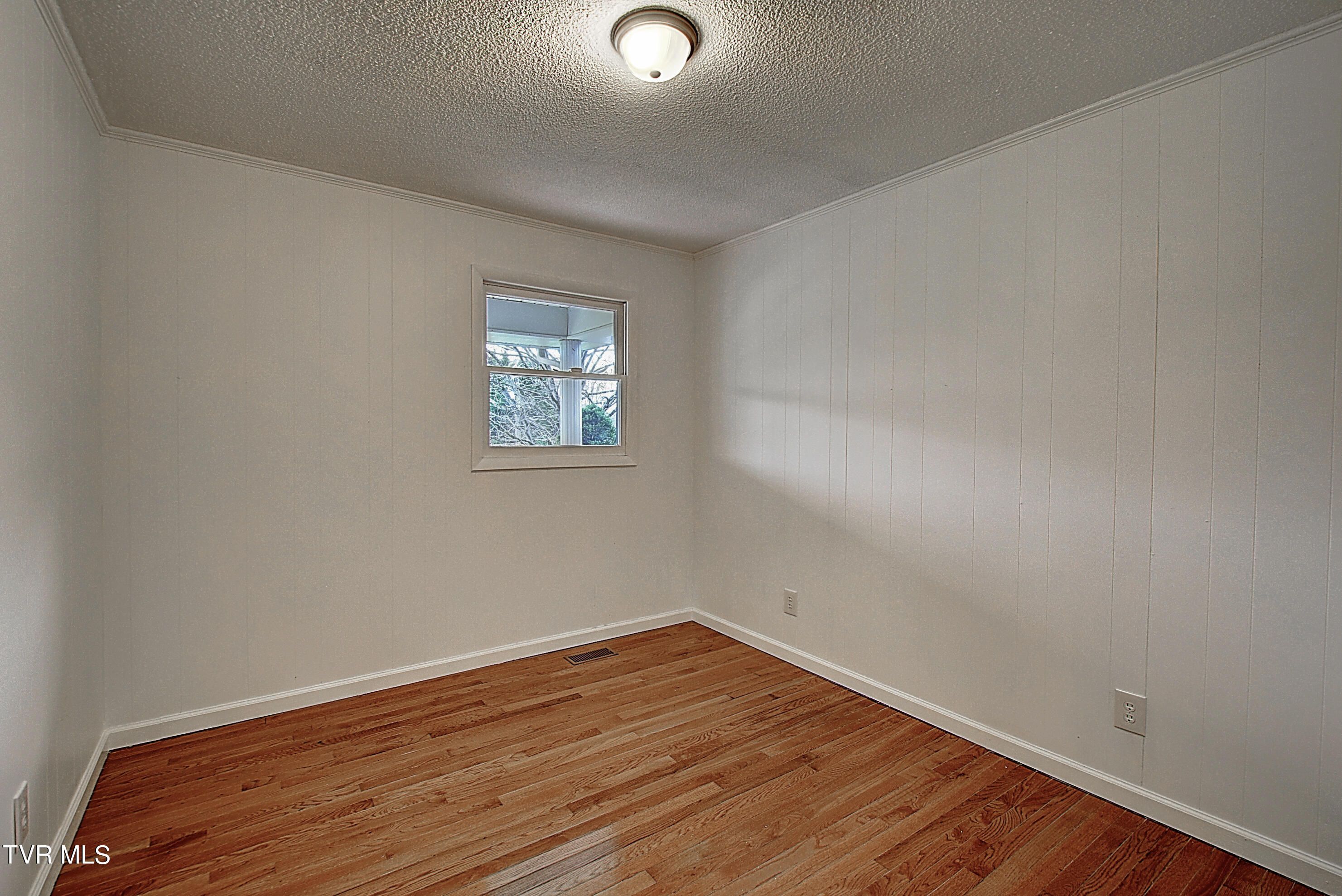 2420 Marbleton Road Unicoi, TN 37692 - Photo 23 of 37 DSC_0310And8more