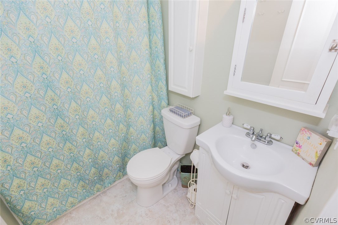 1513 Rayburn Road North Chesterfield, VA 23235 - Photo 18 of 23 Gallery Image 18