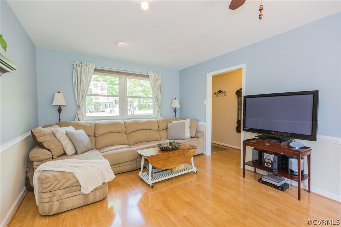 1513 Rayburn Road North Chesterfield, VA 23235 - Photo 4 of 23 Gallery Image 4