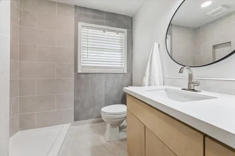 $599,000 | 3726 Las Palmas Street, Houston, TX 77027