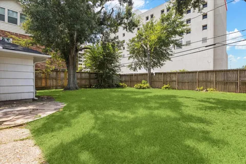 $599,000 | 3726 Las Palmas Street, Houston, TX 77027