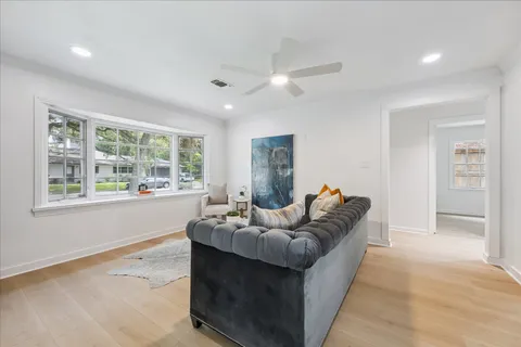 $599,000 | 3726 Las Palmas Street, Houston, TX 77027