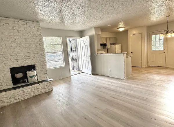 $665,000 | 302 Hedgewood Drive, Georgetown, TX 78628