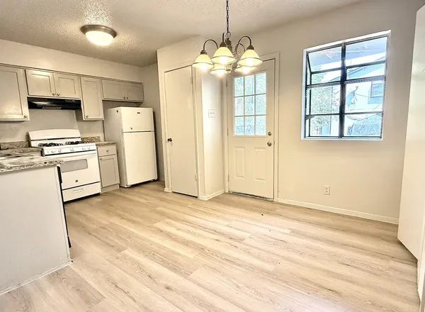 $665,000 | 302 Hedgewood Drive, Georgetown, TX 78628