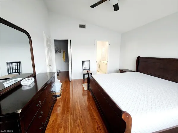 $2,300 | 6270 Huntington Lakes Circle, Unit 201, Naples, FL 34119