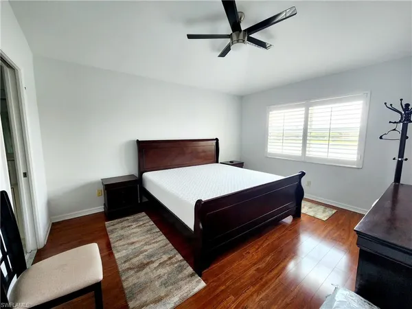 $2,300 | 6270 Huntington Lakes Circle, Unit 201, Naples, FL 34119