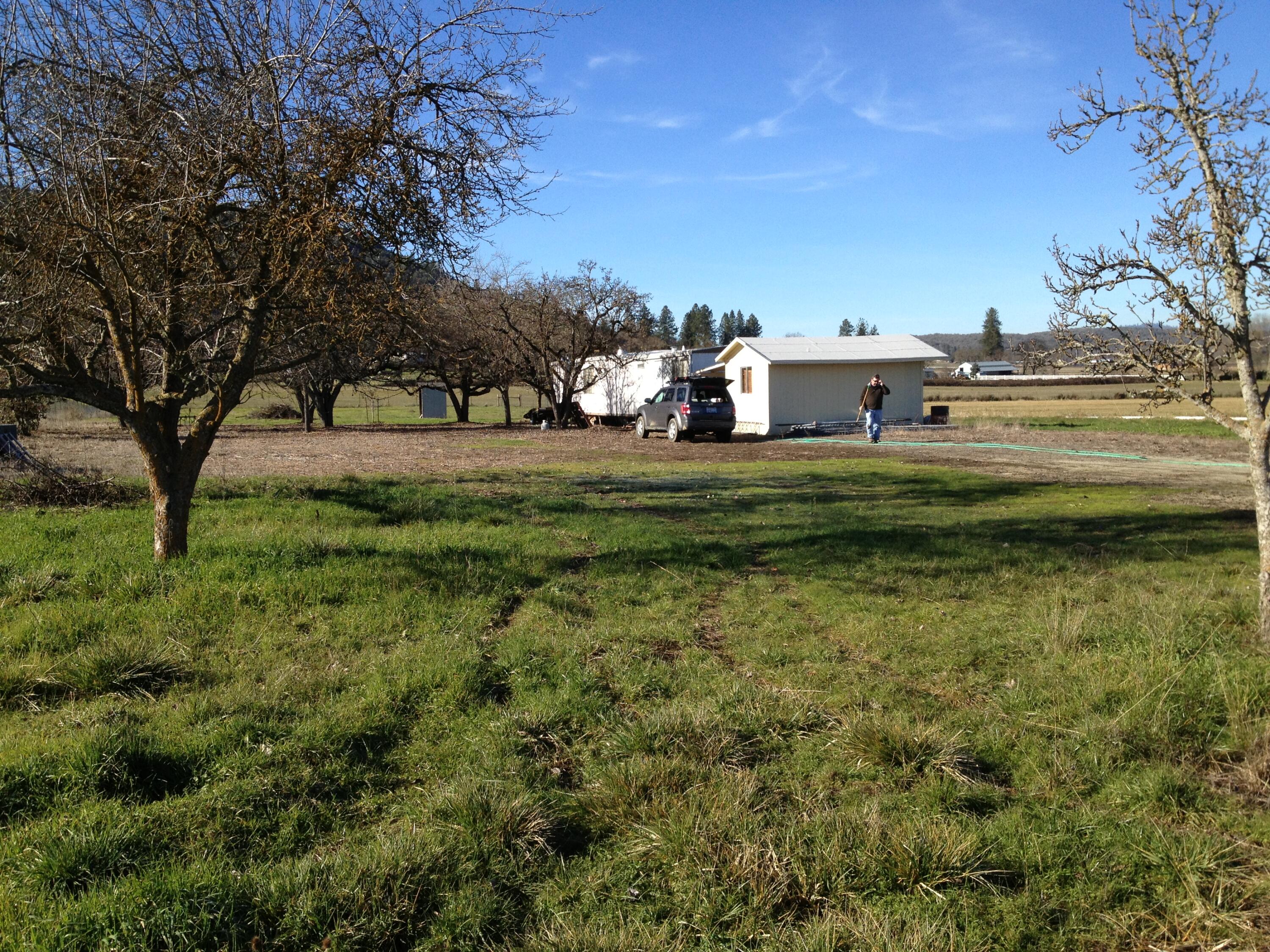 3320 Taylor Road Central Point, OR 97502 - Photo 15 of 33 5
